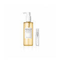 Skin1004 Madagascar Centella Light Cleansing Oil